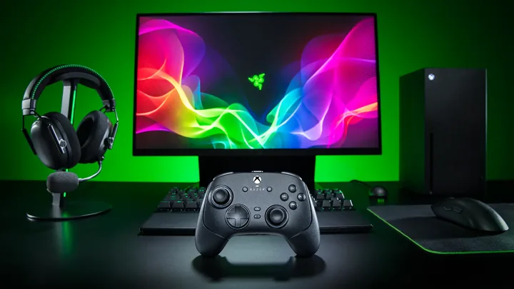 Razer Wolverine V4 Pro e V4 Tournament Edition: caratteristiche e prezzi in Italia